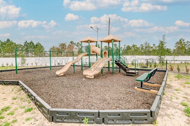 Building Photo - 1589 Wynford Cir