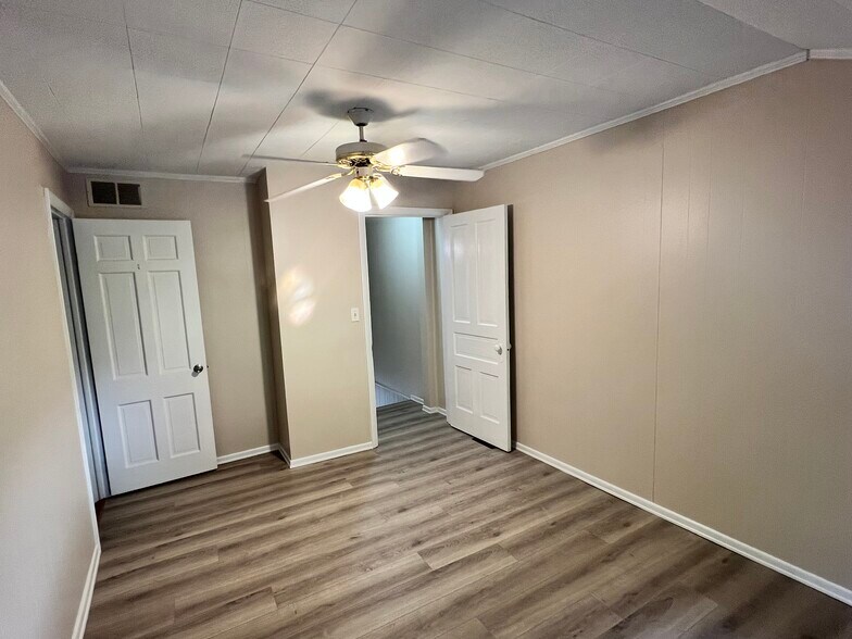 Bedroom #2 - 51 Little Deer Creek Rd
