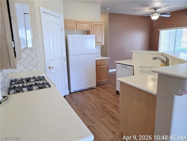 Building Photo - 8808 Tom Noon Ave