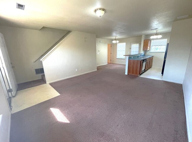 Building Photo - Duplex on Rice Road