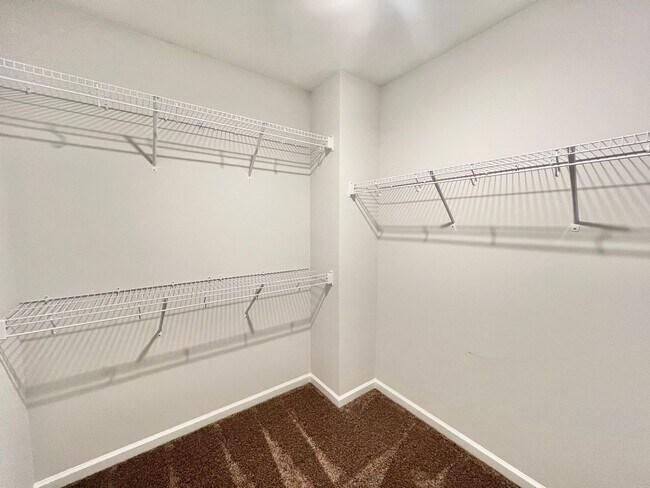 Building Photo - Stunning 4BD, 3.5BA Knightdale Townhome with a 2-Car Garage in an HOA Community