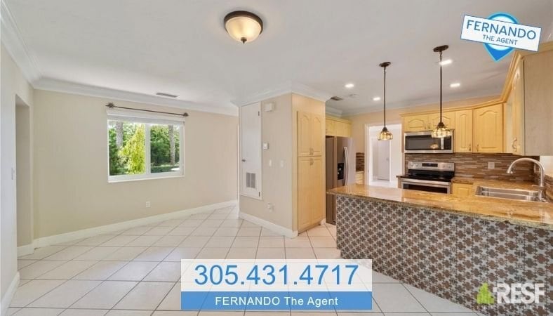 Building Photo - 7632 SW 96th Ct
