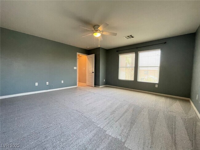 Building Photo - 6636 Sand Swallow St