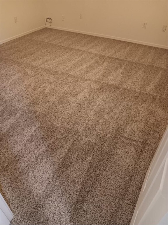 Building Photo - 5775 Bernstein Dr