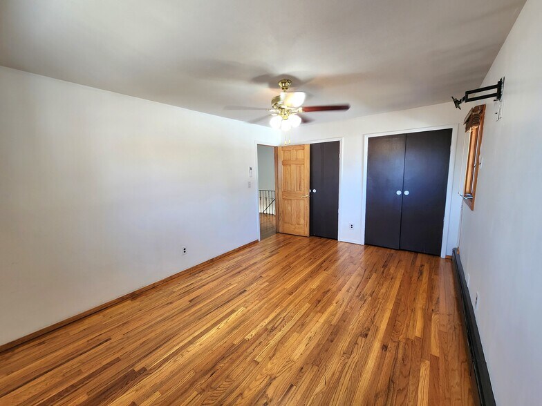 Building Photo - 30 Wilson St