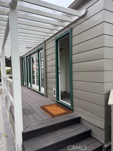 Building Photo - 402 N Irving Blvd