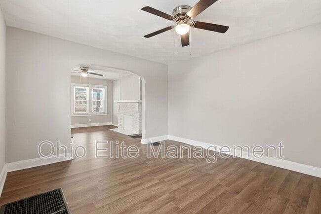 Building Photo - 783-785 S 18th St