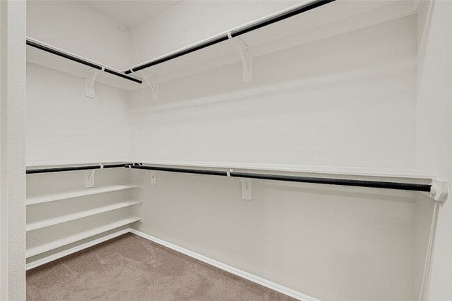 Building Photo - 1909 Monaco Memorial Ln