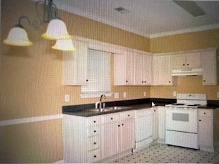 Building Photo - 142 Calumet Dr