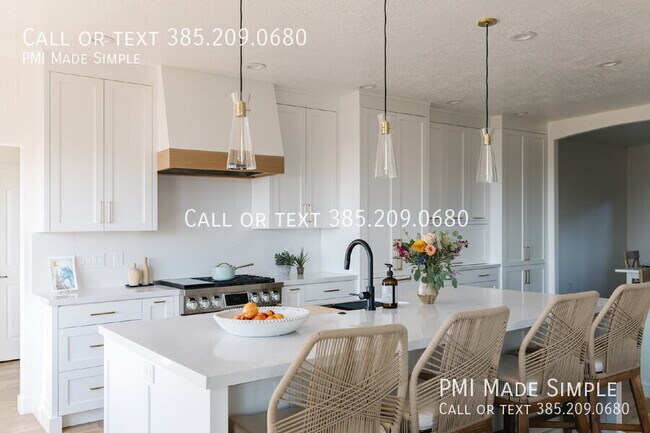 Building Photo - 1777 Crimson Oak Dr