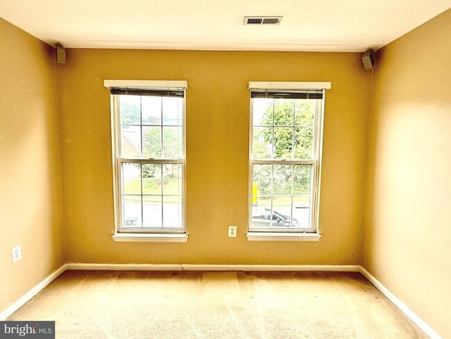 Building Photo - 46819 Gunflint Way