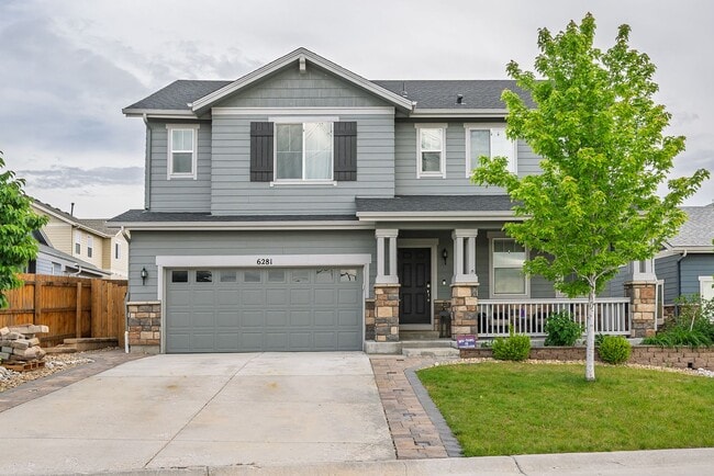 Primary Photo - Impressive 4 Bed, 4.5 bath home in the Whe...