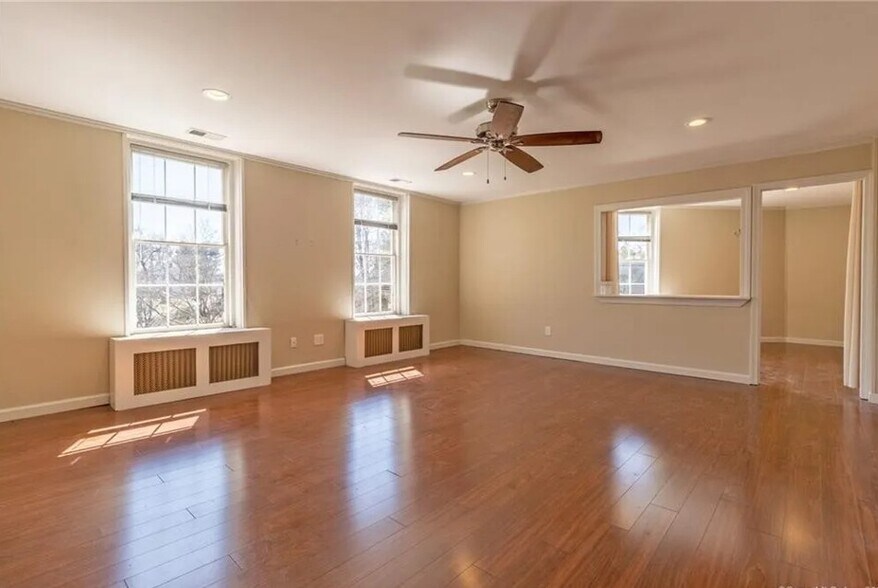 Building Photo - 78 Marlborough St