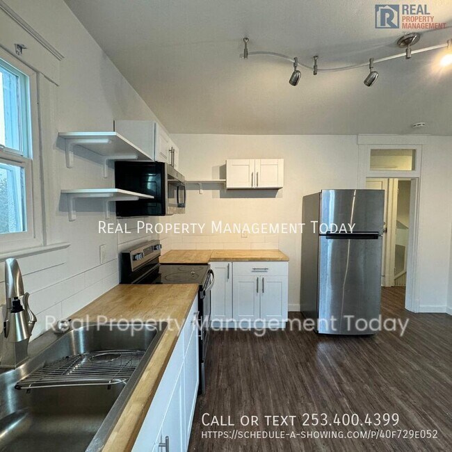 Building Photo - 621 S Sprague Ave