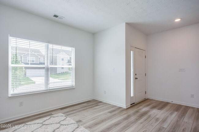 Building Photo - 17010 Meander Way