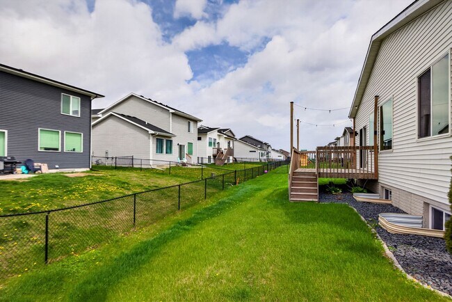 Building Photo - MODERN COMFORT!! 3 Bedroom, 2 Bathroom Home in Ankeny!