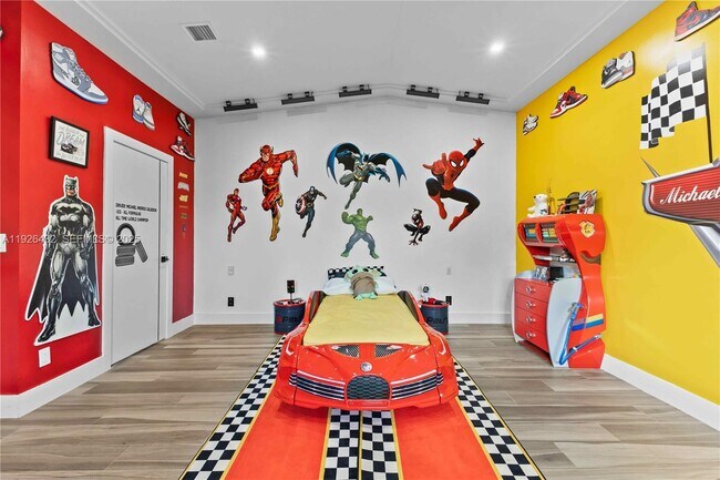 Building Photo - 9040 SW 110th Ave