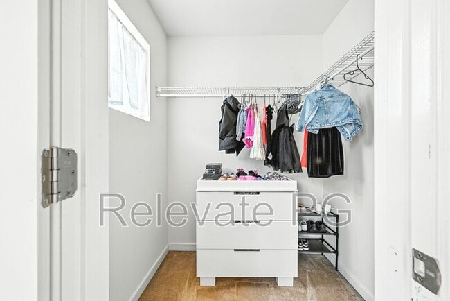 Building Photo - 11200 Blunts Bluff Ct