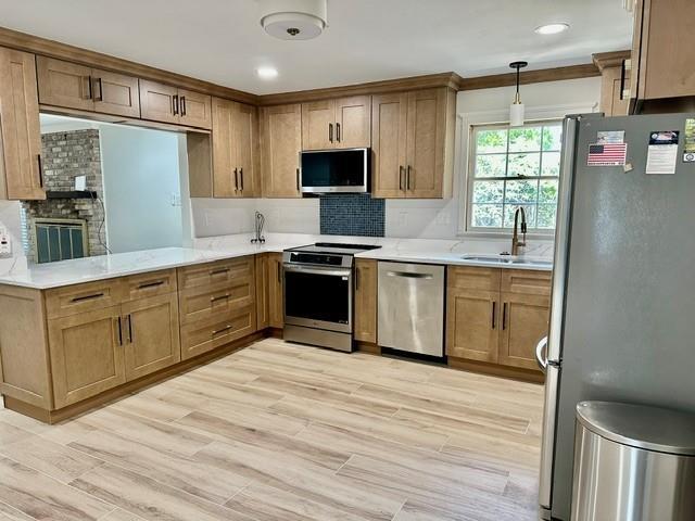 Building Photo - 503 Highland Woods Dr W
