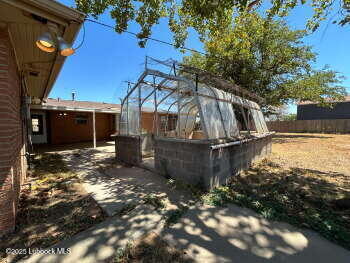 Building Photo - 8302 I-27