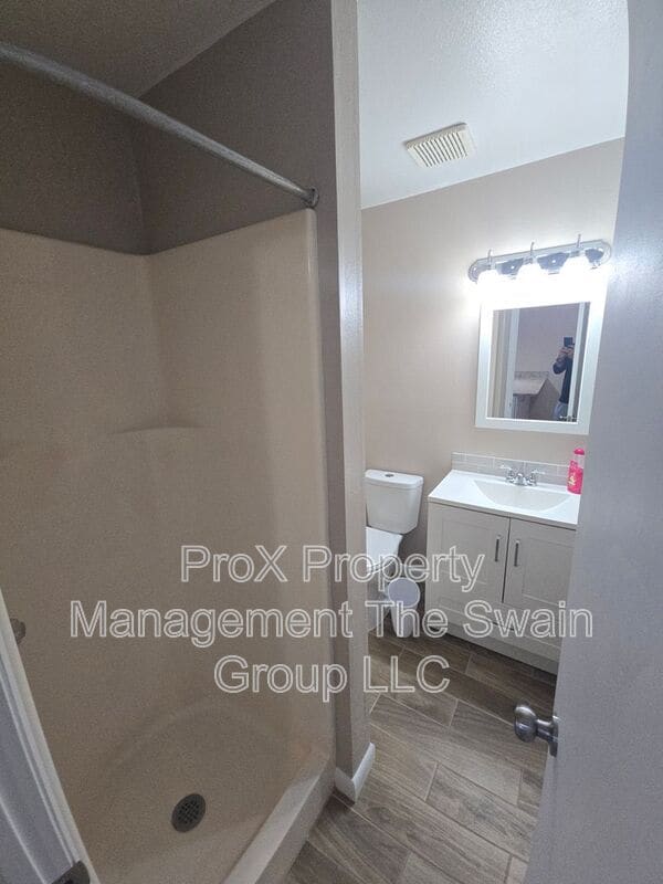 Building Photo - 3316 Timberline Rd W