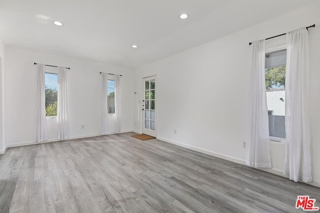 Building Photo - 3706 Brunswick Ave