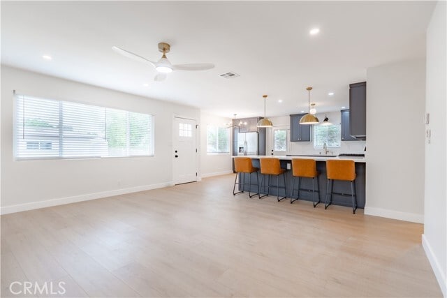 Building Photo - 11920 Laurel Ave