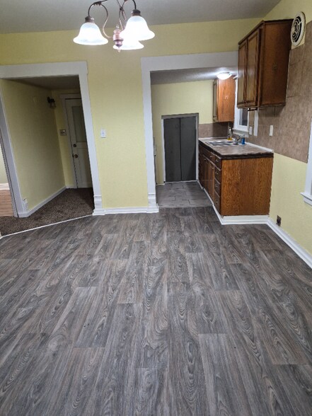 Building Photo - 20025 SW Farmington Rd