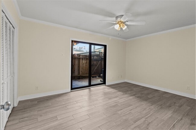 Building Photo - 4040 San Felipe St