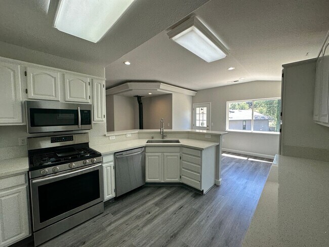 Building Photo - Welcome to The Shores of Poker Flat