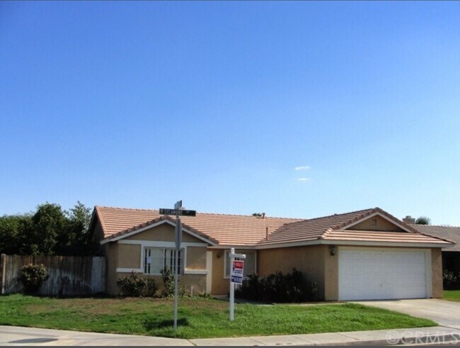 Primary Photo - 80745 Sycamore Ln