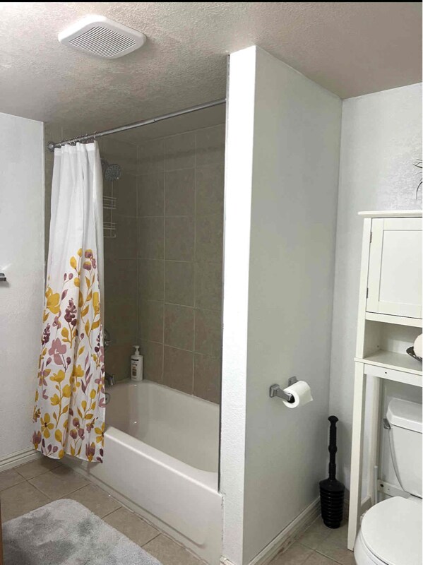 Building Photo - 4108 Liverpool St