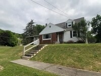 Building Photo - 42 Elderkin Ave