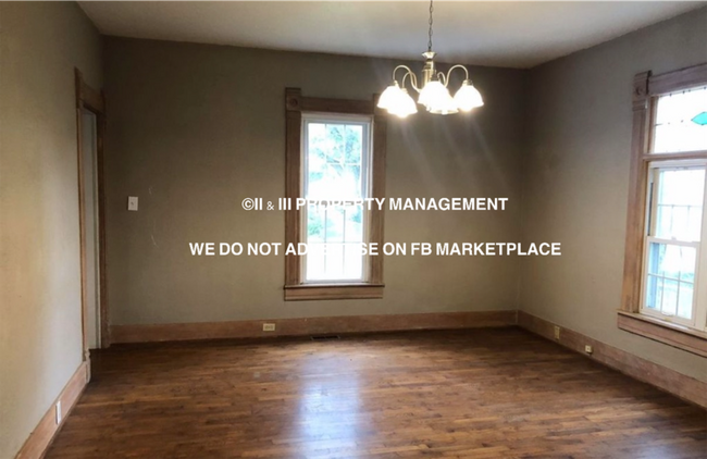 Building Photo - 7108 W 86th St