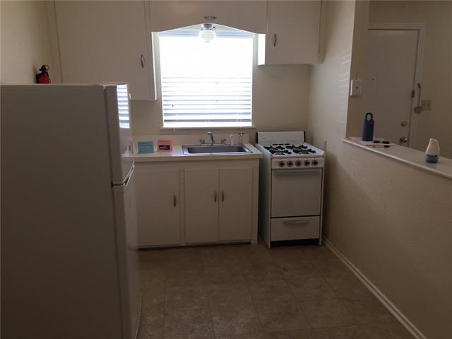 Building Photo - 4429 Wayside Ave