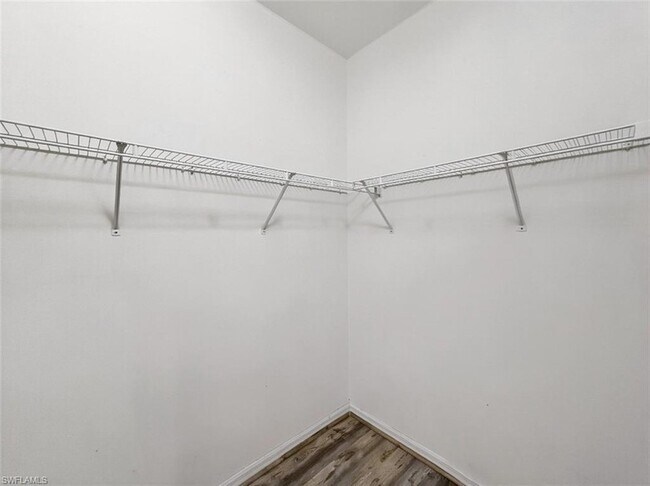 Building Photo - 8175 Celeste Dr