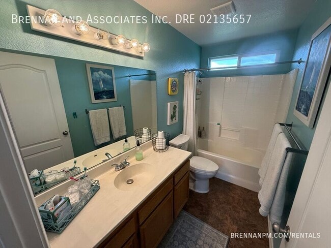 Building Photo - 1415 Granite Hills Dr