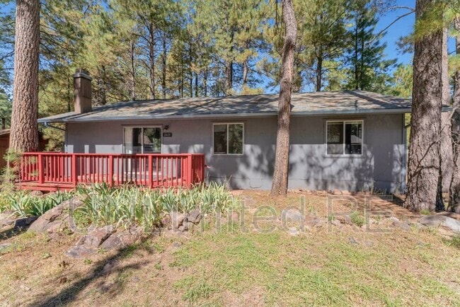 Building Photo - 2411 Black Falls Trail