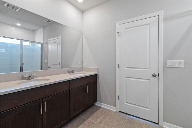 Building Photo - 5617 Bungalow Grove Ct