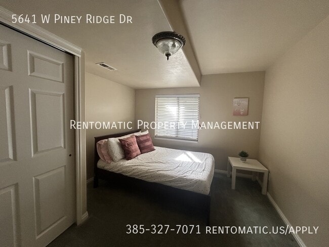 Building Photo - 5641 Piney Ridge Dr