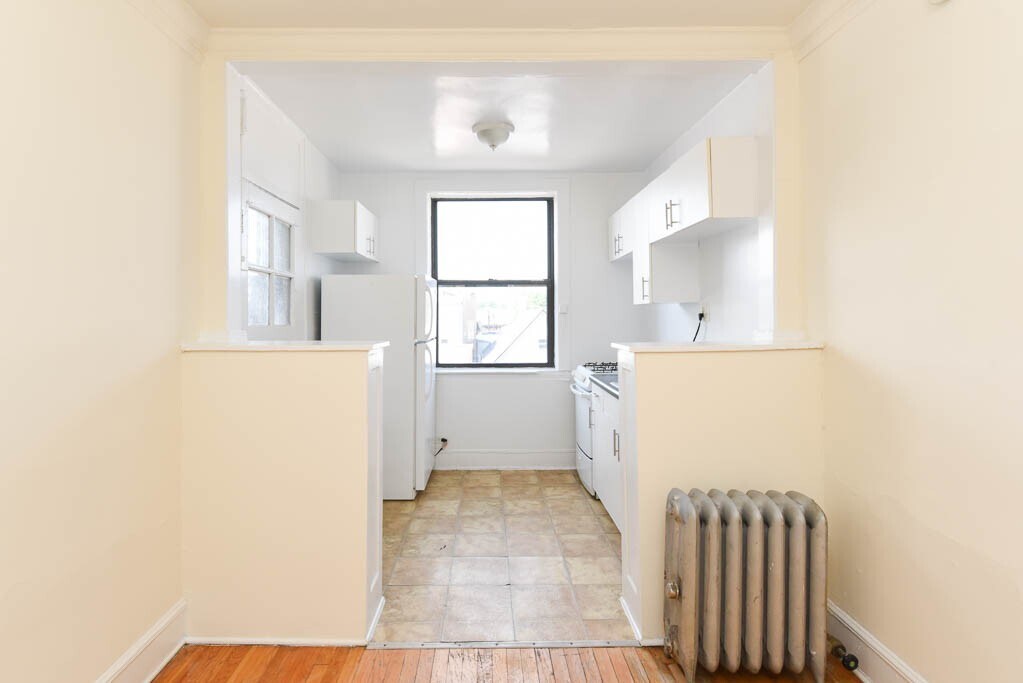 Building Photo - 2334.5 N Spaulding Ave