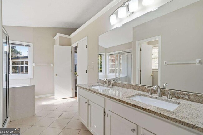 Building Photo - 3070 Bugle Dr