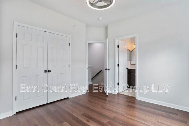 Building Photo - 5957 Whelan Ln