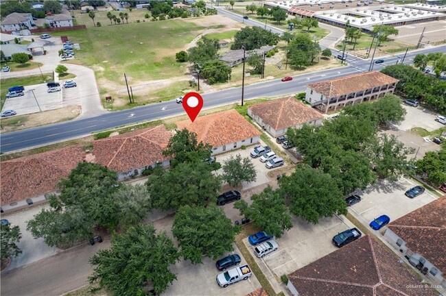 Building Photo - 604 Buena Vista Dr
