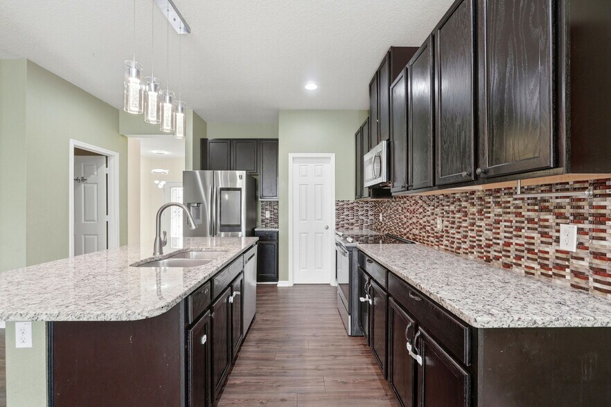 Building Photo - 1497 Pine Marsh Loop