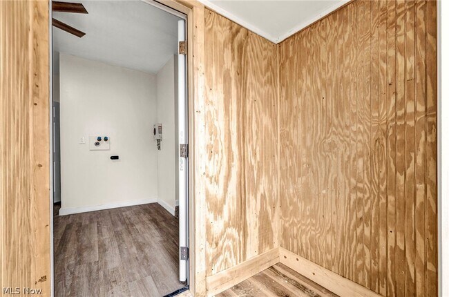 Building Photo - 2160 Fulton Rd