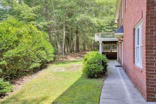 Building Photo - 163 Dumbridge Rd