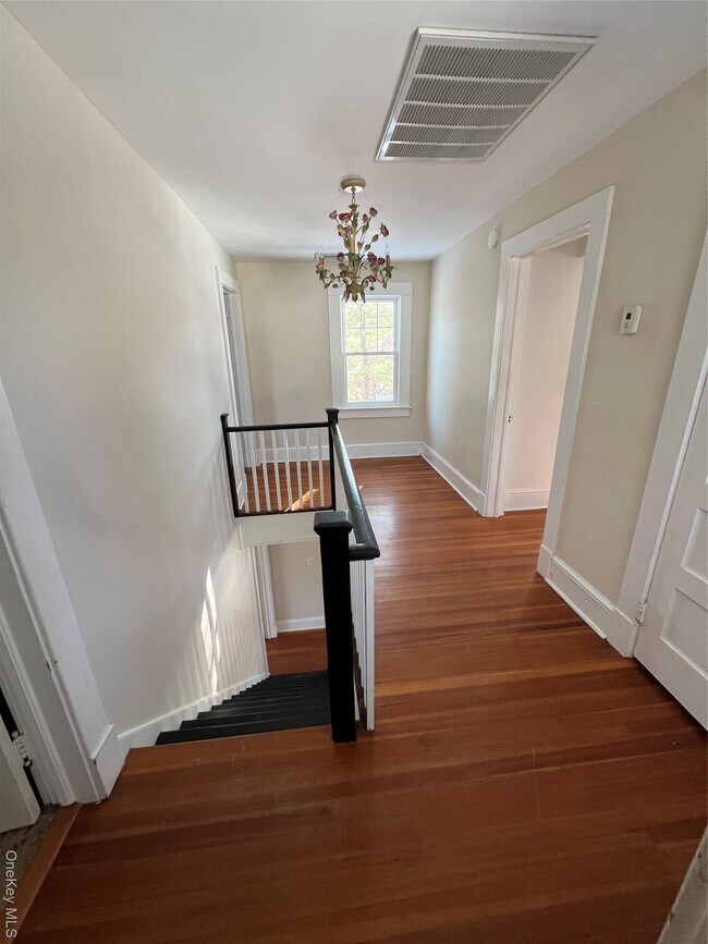 Building Photo - 26 Pump House Rd