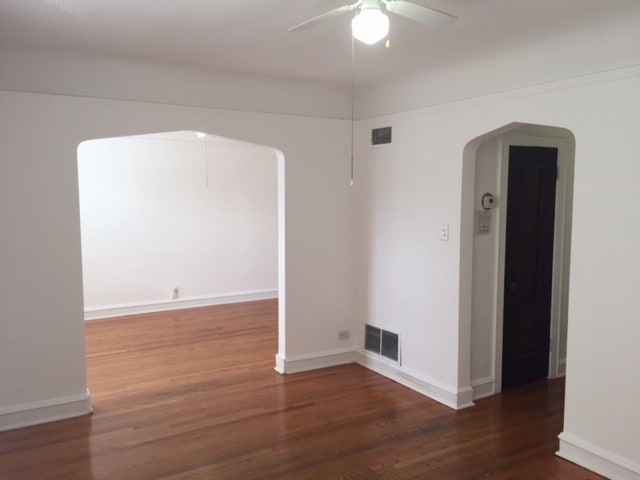 Building Photo - 6032 Irving Park Rd