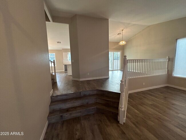 Building Photo - 1611 W Musket Way